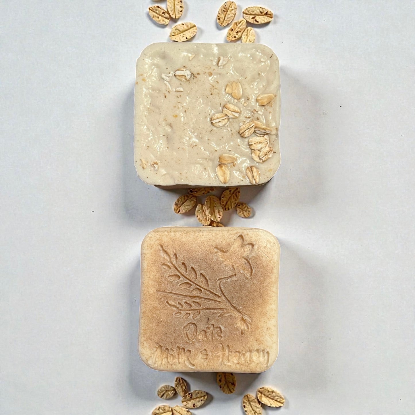 Golden Oats Gentle Moisturizing Bar