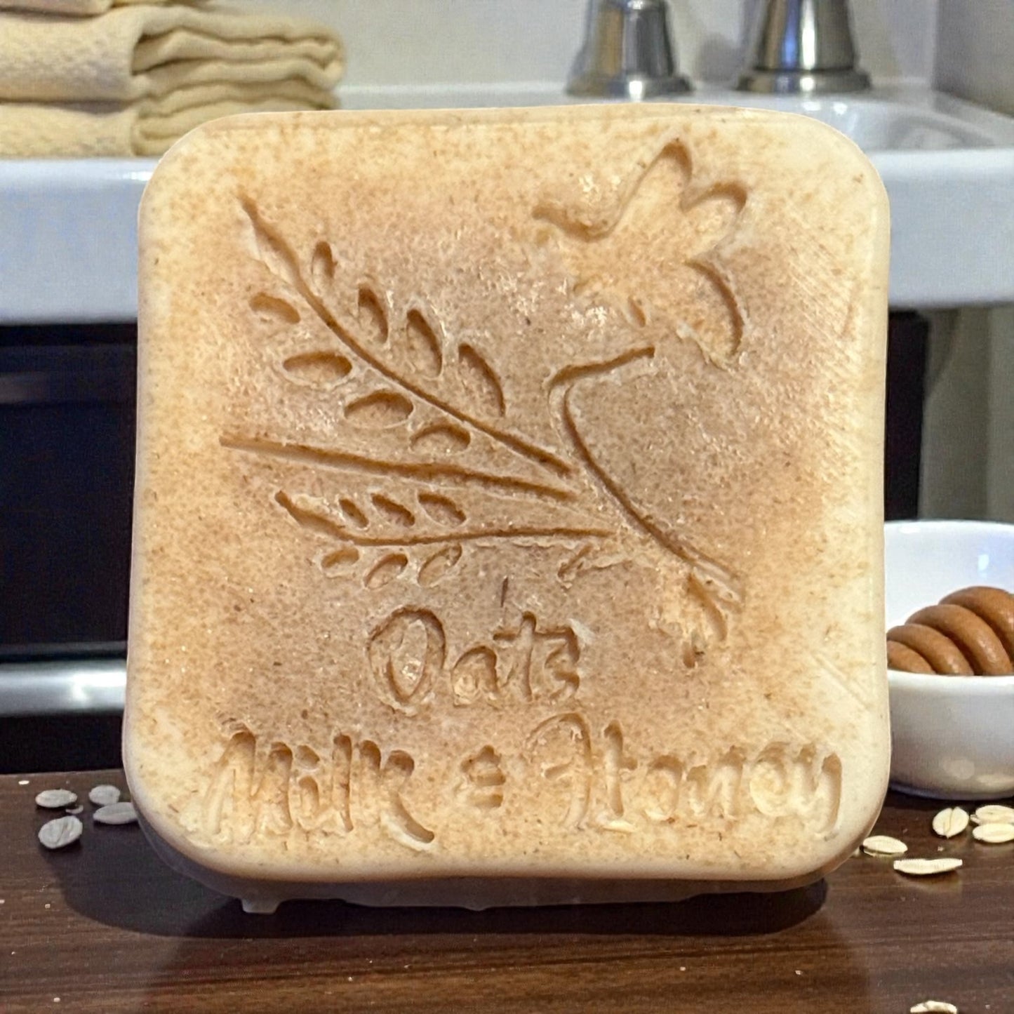 Golden Oats Gentle Moisturizing Bar